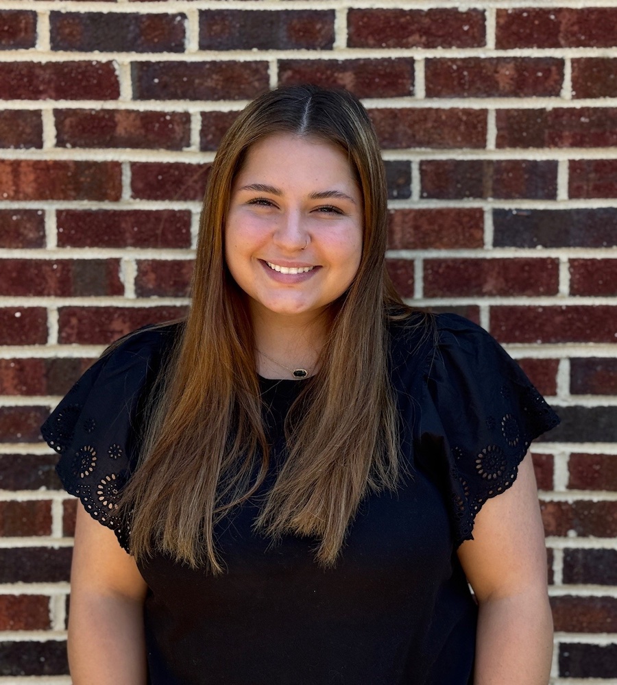 faith ellis' headshot